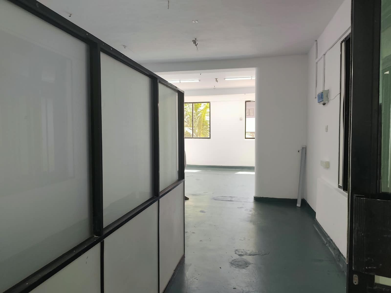 OFFICE SPACE 1ST FLOOR KOLLUPITIYA - Photo 3